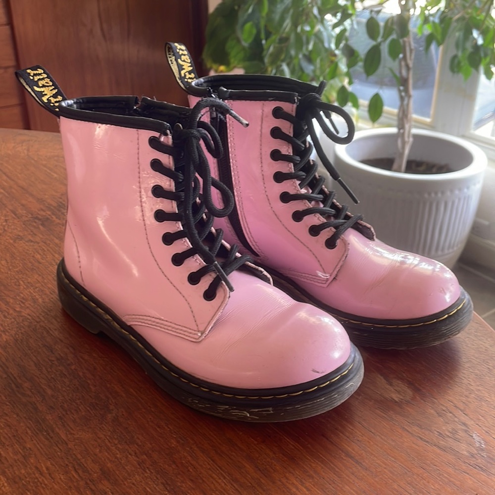 Pink Doc Martens! Girls Size 2 - Adorable!!